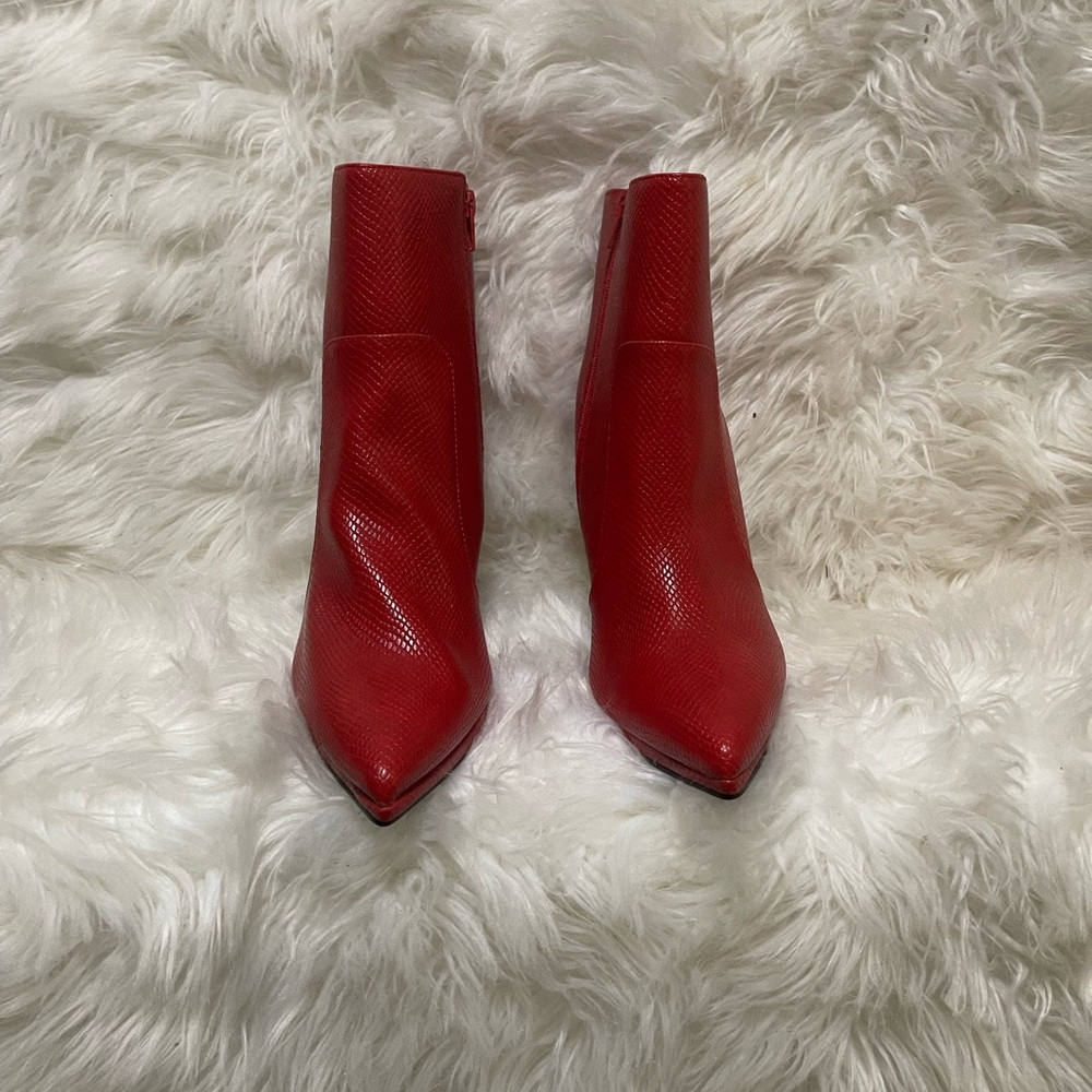 Red booties - Picture 3 of 3